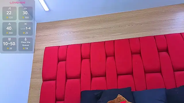 Snapshot of Abby-horny chatting on October 21, 9:15 pm Abby-horny online show from October 21, 9:15 pm