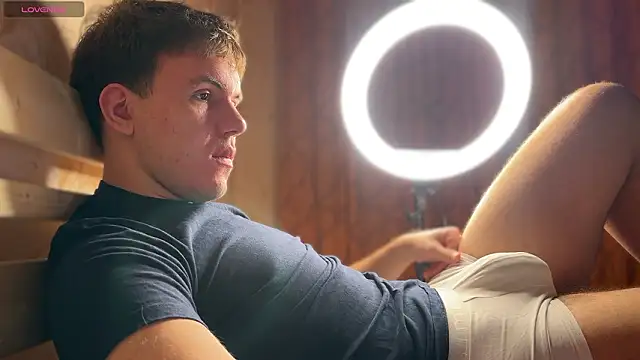 mynameischris online show from February 25, 2:27 pm