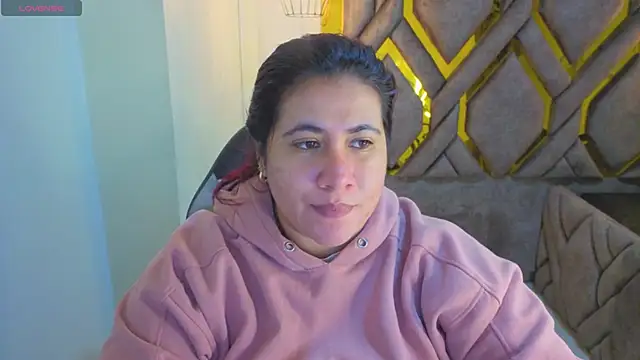 Addyy 02 online show from December 19, 1:45 am