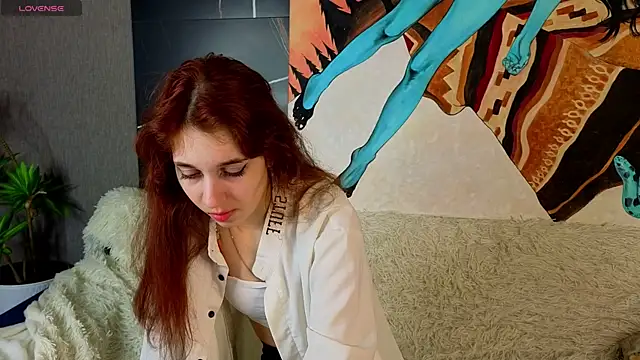 kitsun ne online show from December 1, 9:09 pm