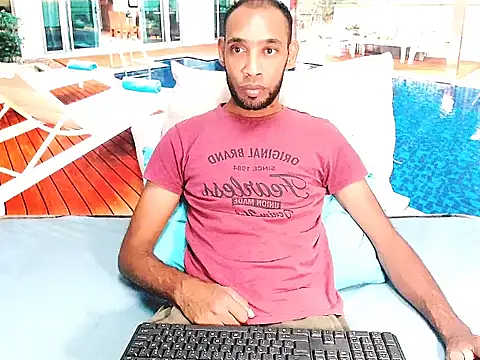 Snapshot of IndianMagicMike chatting on February 16, 5:09 pm IndianMagicMike online show from February 16, 5:09 pm