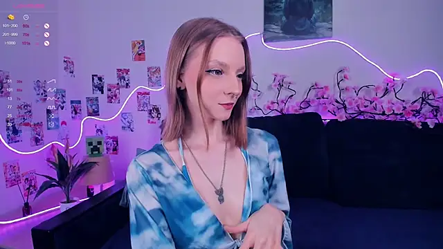 Snapshot of Golden_dawn chatting on November 22, 7:29 am Golden dawn online show from November 22, 7:29 am