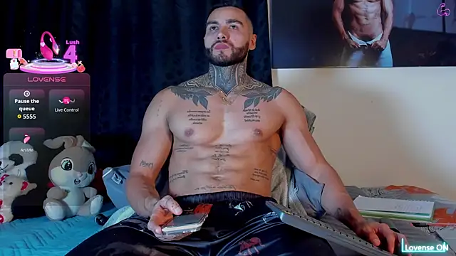 Danny Willson online show from June 4, 1:33 am