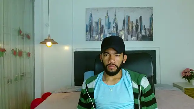 Snapshot of andresnoir_ chatting on December 16, 1:38 pm andresnoir online show from December 16, 1:38 pm