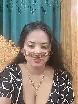 Snapshot of Beauty_Queen_Soniya chatting on June 6, 11:37 am Beauty Queen Soniya online show from June 6, 11:37 am