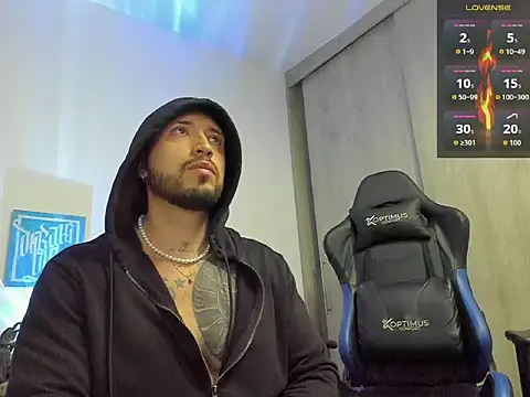 Dave-Max01 online show from October 12, 2:32 am