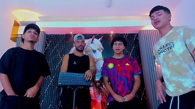  Gods of Olympus  online show from October 14, 4:35 am