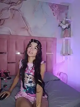 Snapshot of Isis_Blaze chatting on December 2, 3:12 am Isis Blaze online show from December 2, 3:12 am