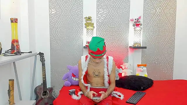 JacobBlackwell  online show from December 2, 7:42 pm