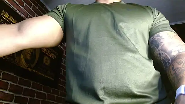 Snapshot of jordan_bigcock_ chatting on February 9, 4:38 am jordan bigcock online show from February 9, 4:38 am