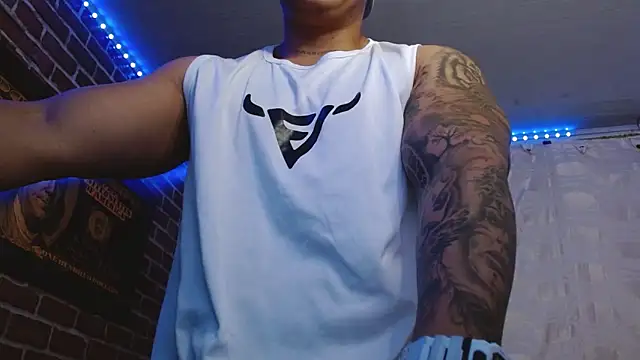 jordan bigcock  online show from April 2, 3:48 am