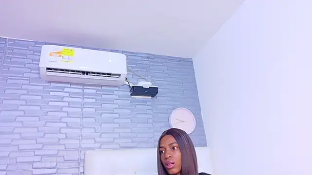 Hungry pussy18 online show from October 28, 1:47 pm