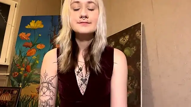 Ulemonala Cute online show from October 15, 5:13 pm