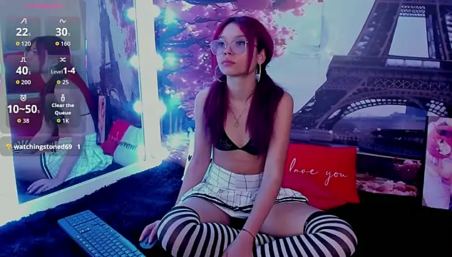 Snapshot of little_ellie_1 chatting on November 8, 7:56 pm little ellie 1 online show from November 8, 7:56 pm