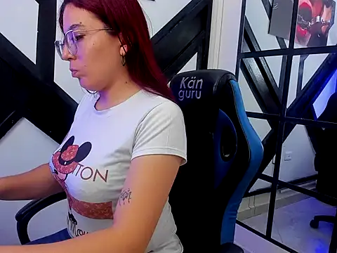 allison mc online show from October 12, 4:00 am