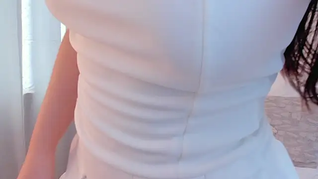 Snapshot of AryBlair chatting on March 2, 1:40 pm AryBlair online show from March 2, 1:40 pm