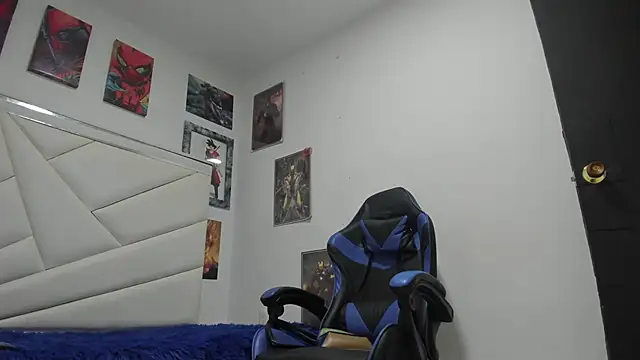 REDBRYAN EBANO online show from November 4, 8:08 pm