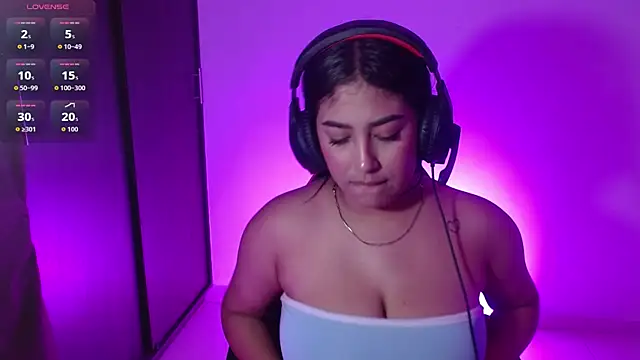 mariam ferrer online show from October 31, 4:46 am