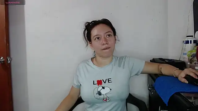 Damara Rolands- online show from November 5, 6:19 pm