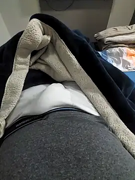 Merlin2310 online show from October 21, 7:58 pm