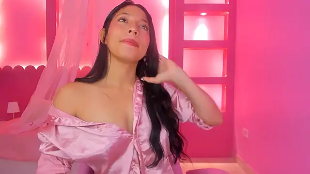 Snapshot of HolyLux chatting on November 30, 12:09 pm HolyLux online show from November 30, 12:09 pm