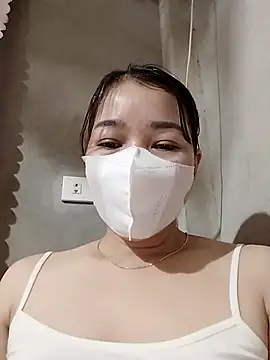 Snapshot of ladzy_sexy chatting on November 8, 1:50 am ladzy sexy online show from November 8, 1:50 am