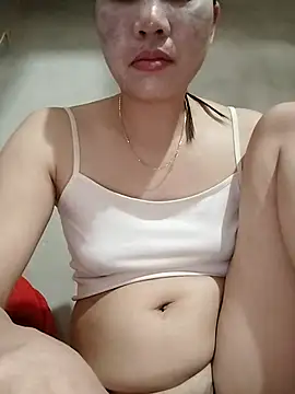 Snapshot of ladzy_sexy chatting on November 15, 4:25 pm ladzy sexy online show from November 15, 4:25 pm