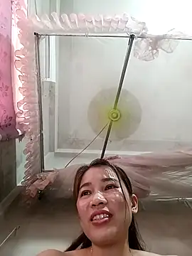 ladzy sexy online show from April 15, 5:25 am