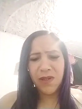 Nahomi doll online show from October 13, 4:45 am