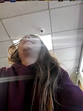 Snapshot of Cassaroll333 chatting on October 20, 3:45 pm Cassaroll333 online show from October 20, 3:45 pm