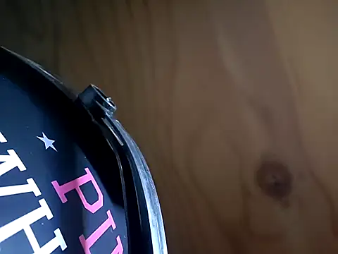 Snapshot of Cassaroll333 chatting on March 29, 3:45 pm Cassaroll333 online show from March 29, 3:45 pm