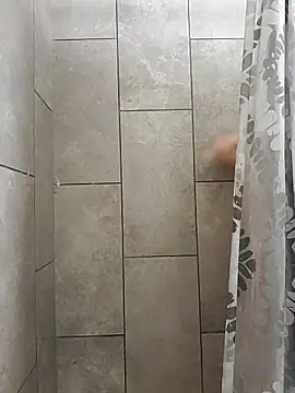 Snapshot of Cassaroll333 chatting on April 4, 8:28 pm Cassaroll333 online show from April 4, 8:28 pm