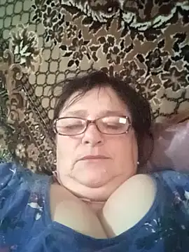 Snapshot of MilaCold5443 chatting on March 8, 6:28 am MilaCold5443 online show from March 8, 6:28 am