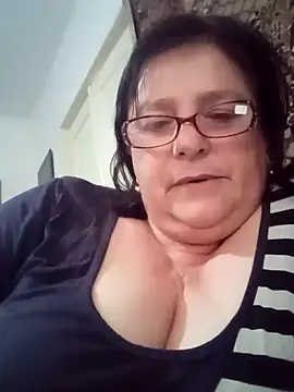 Snapshot of MilaCold5443 chatting on March 17, 7:12 am MilaCold5443 online show from March 17, 7:12 am