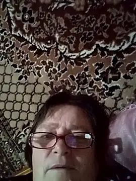 Snapshot of MilaCold5443 chatting on April 2, 6:16 pm MilaCold5443 online show from April 2, 6:16 pm