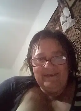 Snapshot of MilaCold5443 chatting on May 20, 7:20 pm MilaCold5443 online show from May 20, 7:20 pm