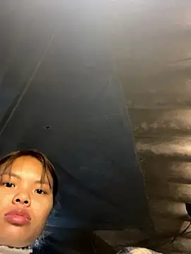 hello-cute online show from January 12, 5:45 am