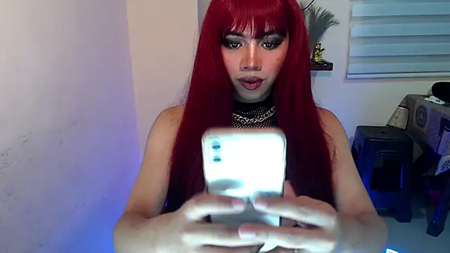 Snapshot of UrGoddessJuliax chatting on February 9, 3:16 pm UrGoddessJuliax online show from February 9, 3:16 pm