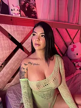 Snapshot of Kiity- chatting on February 3, 6:40 am Kiity- online show from February 3, 6:40 am