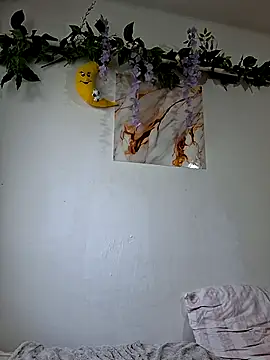 Snapshot of Nika_aa chatting on June 27, 5:29 pm Nika aa online show from June 27, 5:29 pm