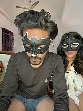 Lovebirdss online show from December 17, 9:04 am