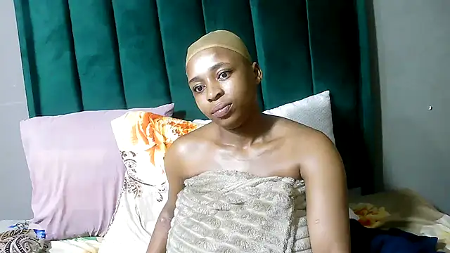 DeliciousBoobsx25 online show from November 11, 6:02 am