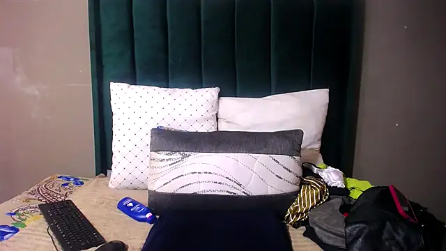 DeliciousBoobsx25 online show from November 22, 6:56 am