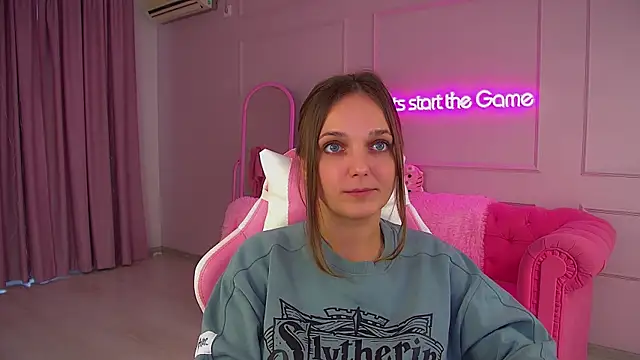 MadisonClares online show from October 10, 12:48 pm