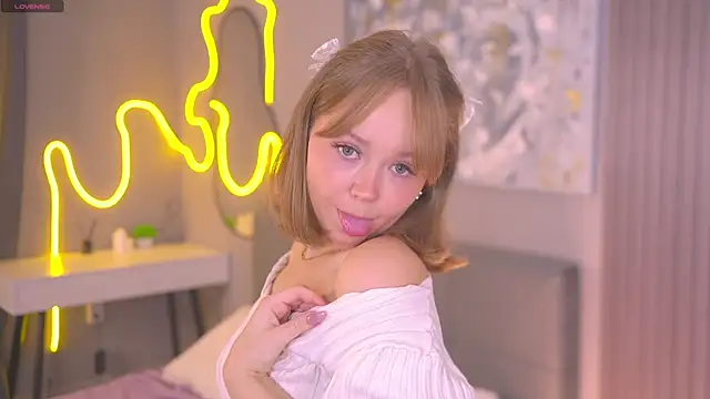 lorapalmerry online show from November 2, 3:03 pm