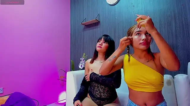 Snapshot of Good_sluts chatting on October 18, 2:07 pm Good sluts online show from October 18, 2:07 pm