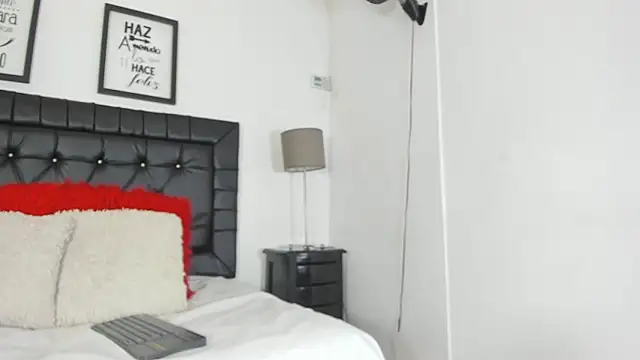Snapshot of sheryl0720 chatting on October 8, 7:44 pm sheryl0720 online show from October 8, 7:44 pm