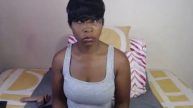 Tillah87 online show from October 19, 11:00 am