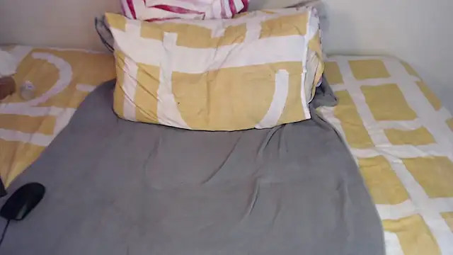 Tillah87 online show from October 26, 8:42 am