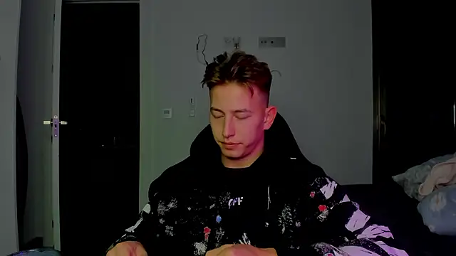 find0m master online show from February 4, 8:14 pm